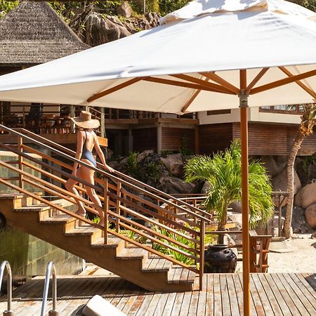 Constance Lemuria Grand Anse  Bagian luar foto The resort's swimming pool