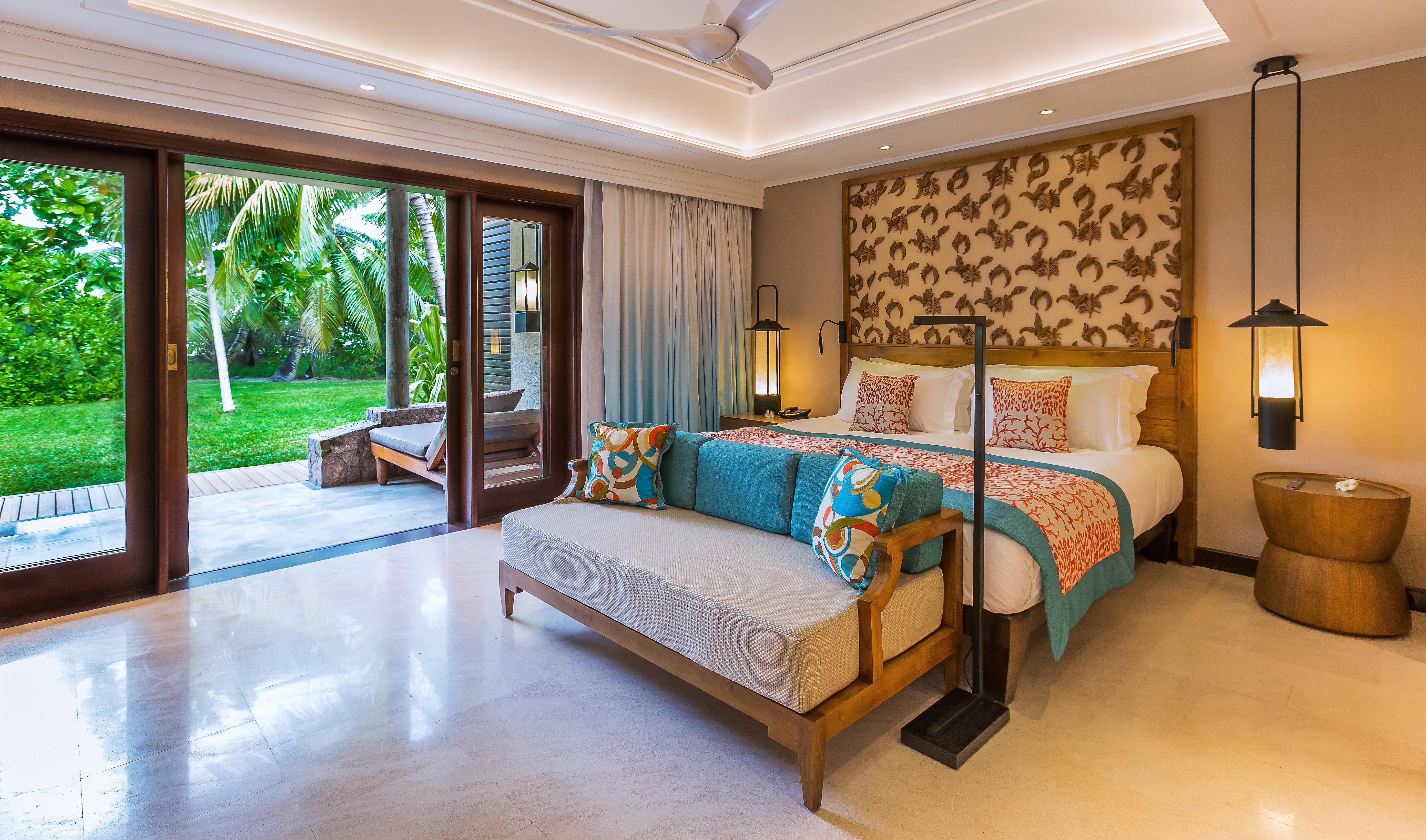 Constance Lemuria Grand Anse  Bagian luar foto Deluxe Pool Access