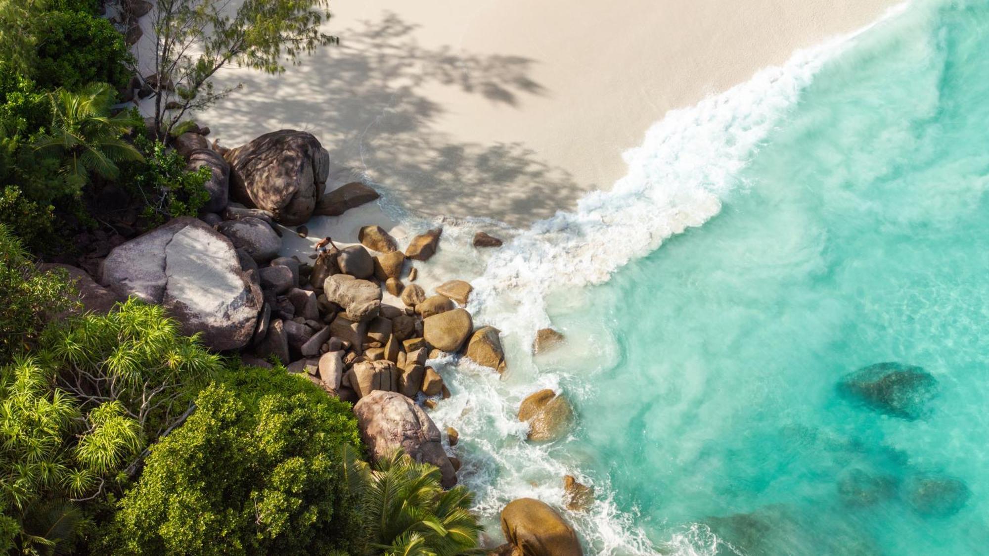 Constance Lemuria Grand Anse  Bagian luar foto The Bay of Needles