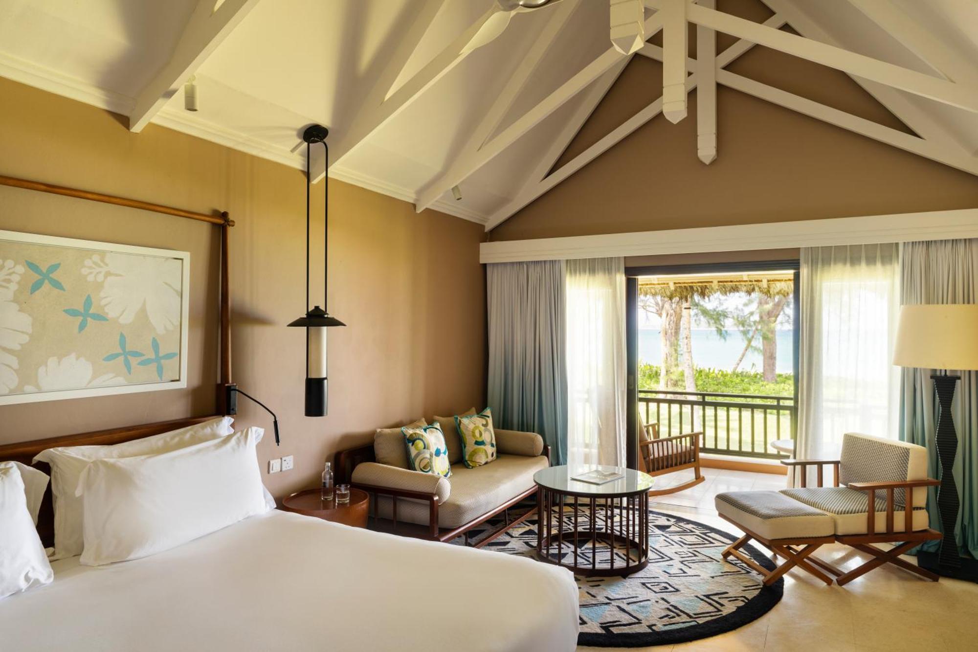 Constance Lemuria Grand Anse  Bagian luar foto Deluxe Beach Villa